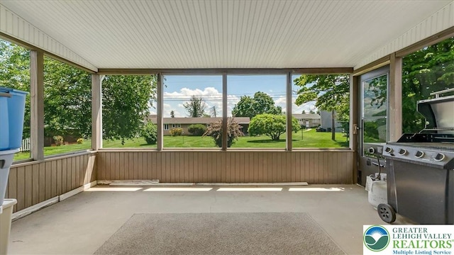 2934 Keystone St, Bethlehem Twp, PA 18020 - view of unfurnished sunroom