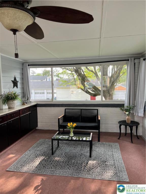 1540 Riegel St, Hellertown Borough, PA 18055 - sunroom / solarium with plenty of natural light