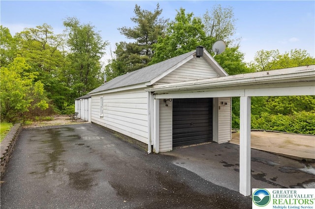 735 Beaver Run Dr, Mahoning Township, PA 18235 - view of detached garage