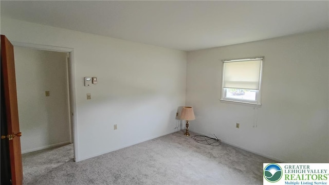 106 3rd Ave, Walnutport Borough, PA 18088 - spare room featuring carpet