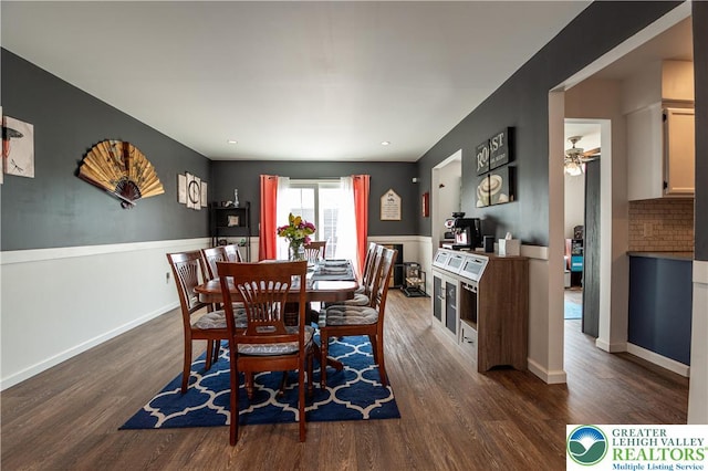 1411 Howard Ln, Palmer Twp, PA 18045 - dining area with wood finished floors, a ceiling fan, recessed lighting, and baseboards