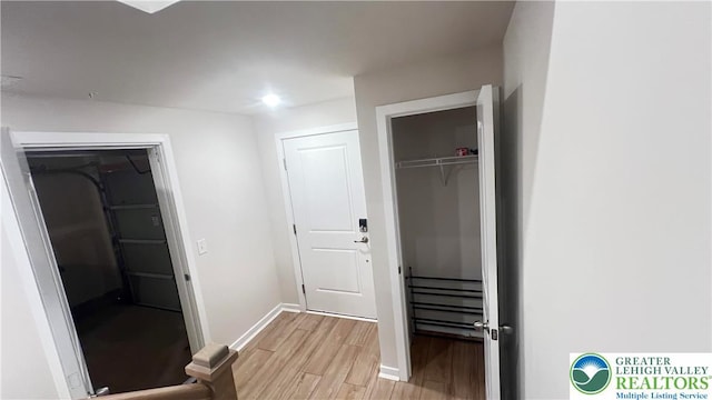 4904 Brookside Ct, Upper Saucon Twp, PA 18036 - unfurnished bedroom featuring light wood-style floors, a closet, and baseboards