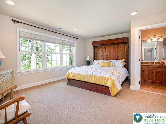 5355 Saucon Ridge Rd, Upper Saucon Twp, PA 18036 - bedroom with light carpet, recessed lighting, and baseboards