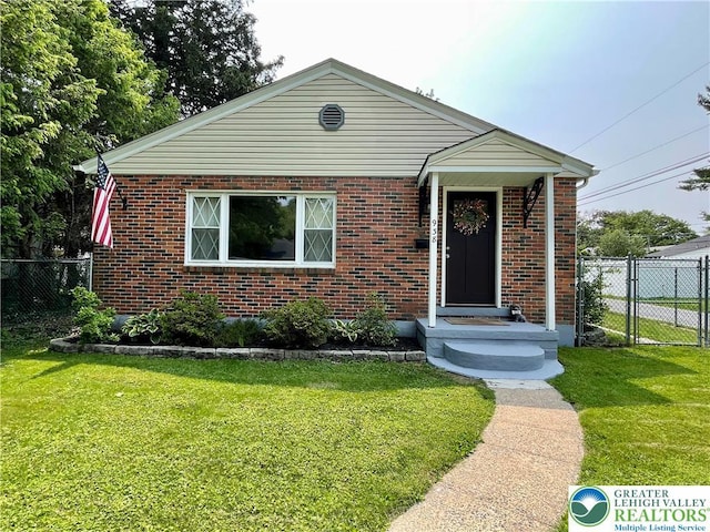 938 N Broad St, Allentown City, PA 18104 - bungalow-style home with brick siding