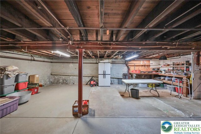 30 S 16th St, Wilson Boro, PA 18042 - unfinished below grade area with a workshop area