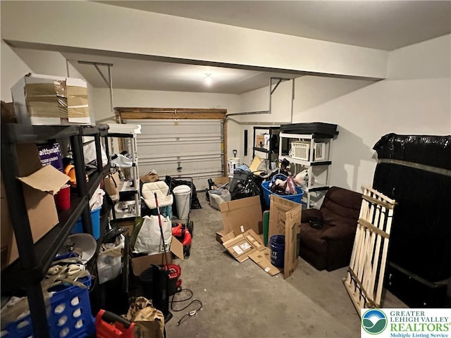 7190 Rimrock Dr, Coolbaugh Twp, PA 18466 - view of garage
