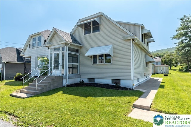 2104 Schwab Ave, Lower Saucon Twp, PA 18015 - view of front of house featuring a front lawn