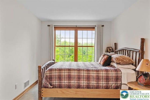 127 Timber Lake Dr, Barrett Twp, PA 18325 - bedroom featuring carpet flooring and baseboards