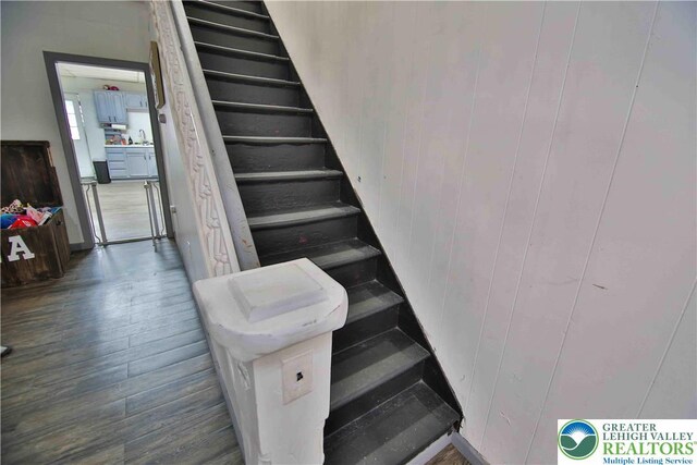 221 Ridge Ave, Allentown City, PA 18102 - photo 9