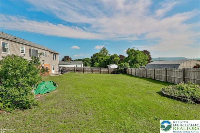 6386 Sullivan Trl, Plainfield Twp, PA 18091 - view of yard