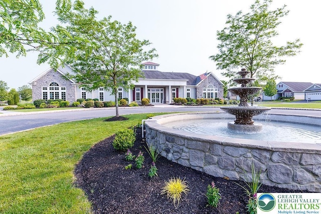 1069 Resolution Dr, Bethlehem City, PA 18017 - view of front of home with a front lawn