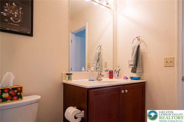 4 Hillside Ct, Easton, PA 18045 - half bathroom featuring vanity and toilet