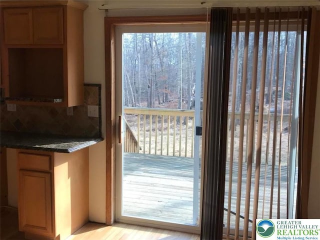 271 St Andrews Dr, Middle Smithfield Twp, PA 18324 - view of doorway