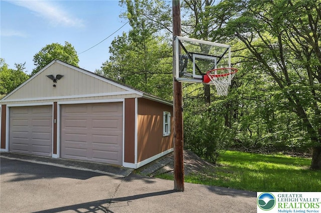 116 Peechatka, Pocono Twp, PA 18332 - view of detached garage