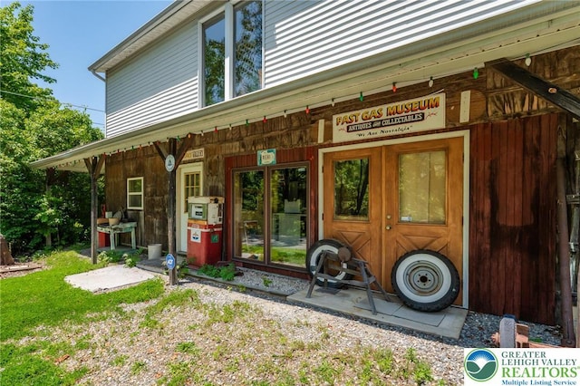 150 Lehigh St, Franklin Twp, PA 18235 - view of property entrance