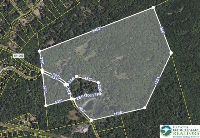 Hallet Rd, Stroud Twp, PA 18301 - map / location featuring property parcel outlined