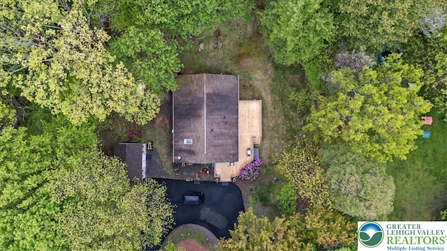 138 Drakes Dr, Penn Forest Twp, PA 18229 - bird's eye view