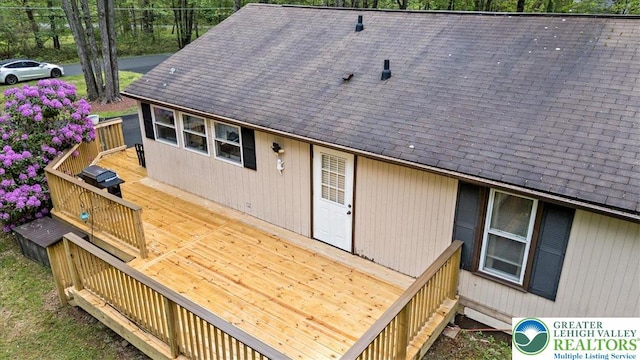 138 Drakes Dr, Penn Forest Twp, PA 18229 - deck featuring area for grilling