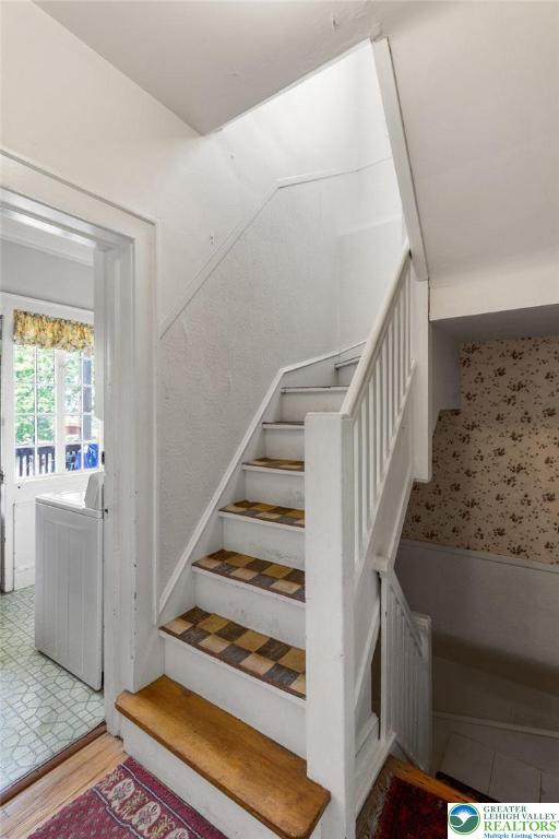 923 N Webster, Lackawanna, PA 18510 - staircase with wood finished floors