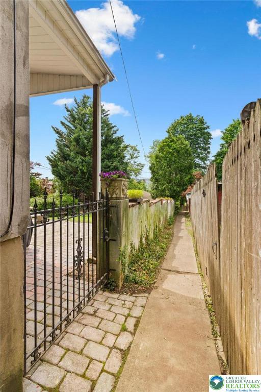 923 N Webster, Lackawanna, PA 18510 - view of patio / terrace featuring a gate