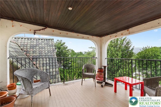 923 N Webster, Lackawanna, PA 18510 - view of deck