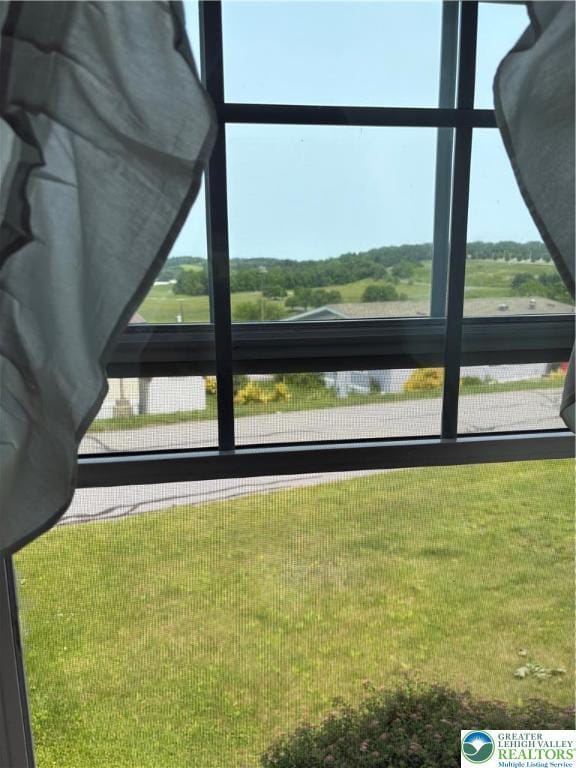 10188 Cork Ln, Upper Macungie Twp, PA 18031 - detailed view
