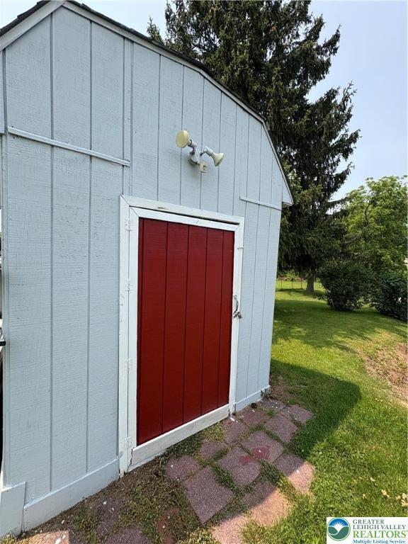 10188 Cork Ln, Upper Macungie Twp, PA 18031 - view of outbuilding