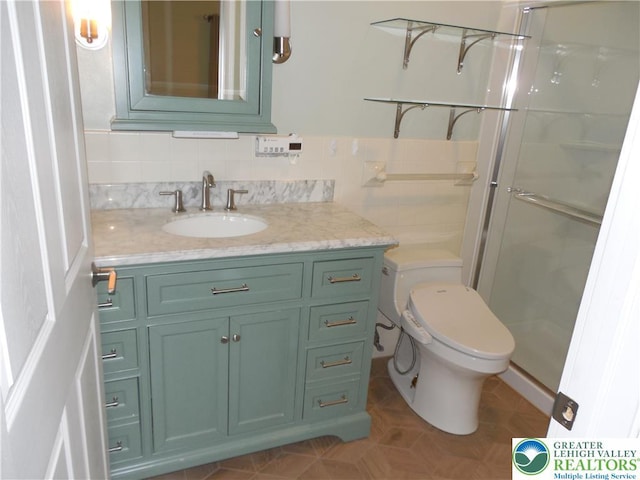 3554 Magnolia Dr, Bethlehem Twp, PA 18045 - bathroom with vanity, a shower stall, and toilet