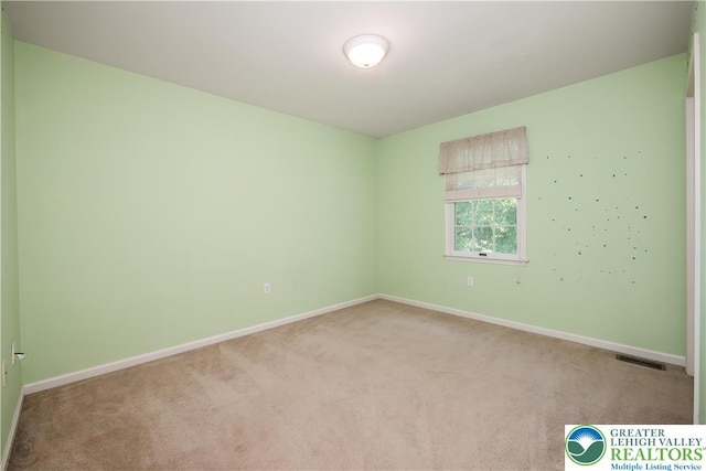 730 Buttermilk Rd, Williams Twp, PA 18055 - unfurnished room featuring light colored carpet and baseboards