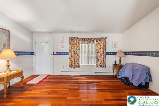 4 Davis St, Luzerne, PA 18706 - entrance foyer with wood finished floors and baseboard heating
