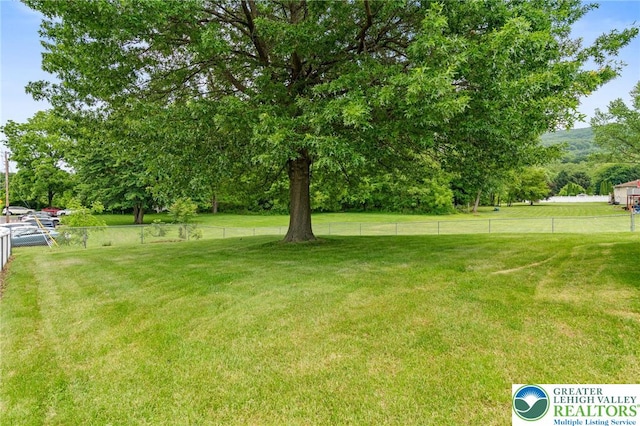 4 Davis St, Luzerne, PA 18706 - view of yard featuring view of scattered trees