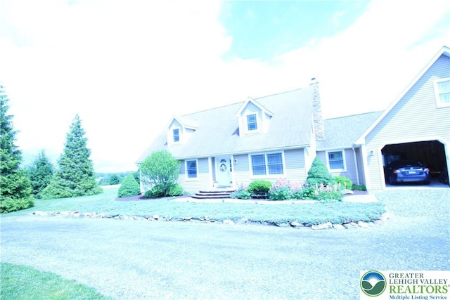 472 Bauer Rd, Moore Twp, PA 18014 - cape cod house featuring a garage