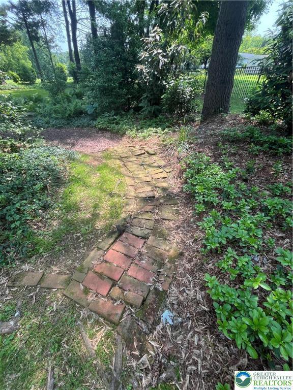 4245 Tank Farm Rd, Emmaus Boro, PA 18049 - photo 47