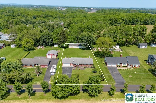 3324 Golf Course Rd, North Whitehall Twp, PA 18104 - aerial view of property and surrounding area with property boundaries highlighted and a heavily wooded area