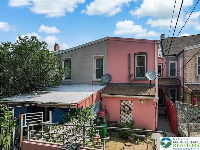 718 Jordan St, Allentown City, PA 18102 - view of front facade featuring stucco siding
