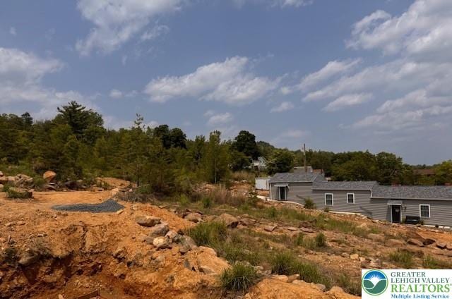1025 W Princeton Ave, Palmerton Boro, PA 18071 - view of yard