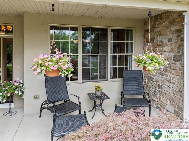 6335 Sweetbriar Ln, Upper Milford Twp, PA 18092 - view of patio