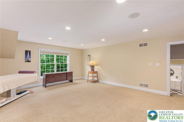 6335 Sweetbriar Ln, Upper Milford Twp, PA 18092 - unfurnished bedroom featuring light carpet and recessed lighting