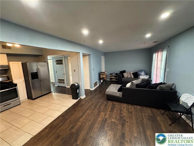 215 W Lehigh St, Bethlehem City, PA 18018 - photo 9
