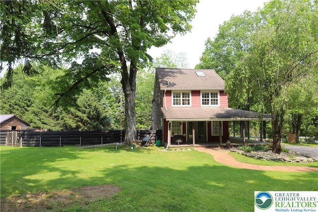 118 Burgoon Rd, Stroud Twp, PA 18301 - view of front facade featuring covered porch