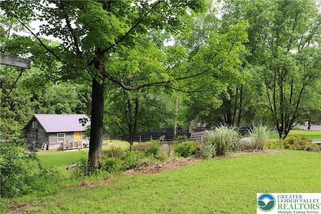 118 Burgoon Rd, Stroud Twp, PA 18301 - view of green lawn