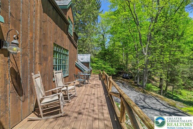 1341 Beaver Valley Rd, Hamilton Twp, PA 18360 - view of wooden deck
