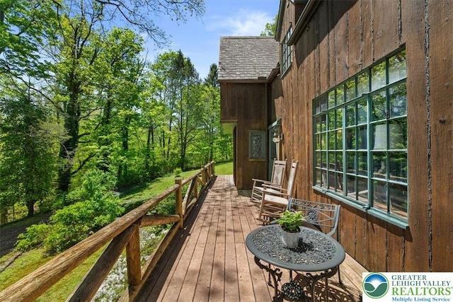 1341 Beaver Valley Rd, Hamilton Twp, PA 18360 - view of deck