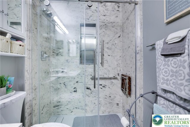 638 Stratton Dr, Middle Smithfield Twp, PA 18302 - full bath featuring a marble finish shower