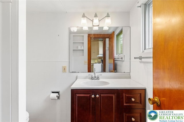 100 E Mahoning Dr, Mahoning Twp, PA 18235 - bathroom with vanity and tile walls