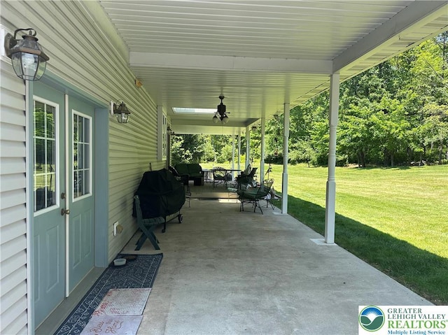 1437 Nectarine Rd, Lehigh Twp, PA 18038 - view of patio featuring a ceiling fan and a grill