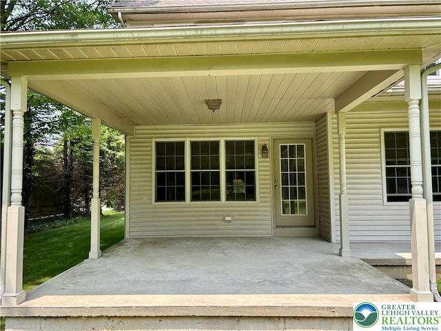 538 Carney Rd, Polk Twp, PA 18071 - view of patio
