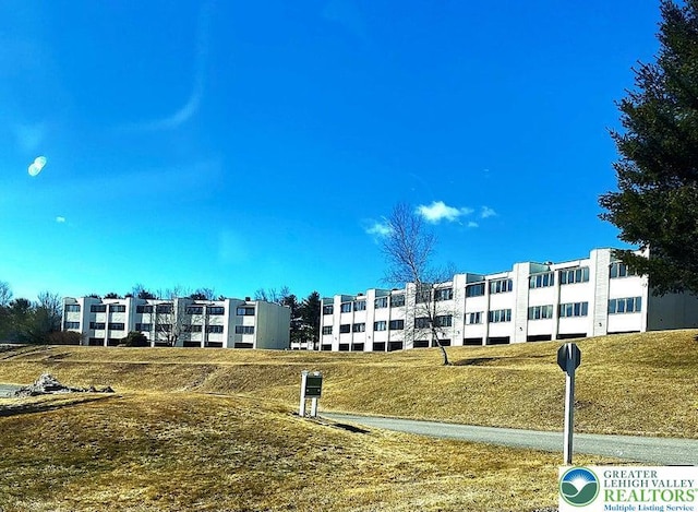115 Foxfire Unit 306, Mount Pocono Boro, PA 18334 - view of apartment building / complex