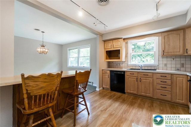 7494 Franks Dr, East Allen Twp, PA 18014
