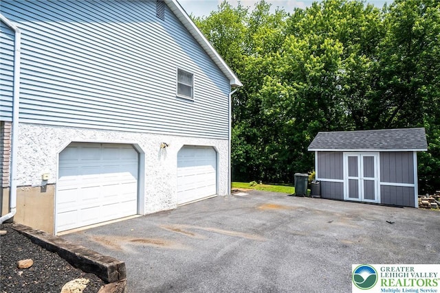 7494 Franks Dr, East Allen Twp, PA 18014
